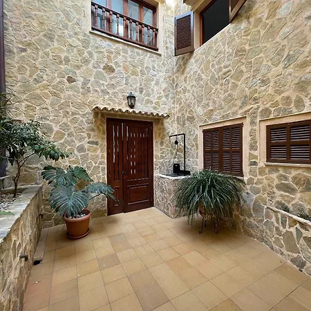 Gallu Hotel 3*